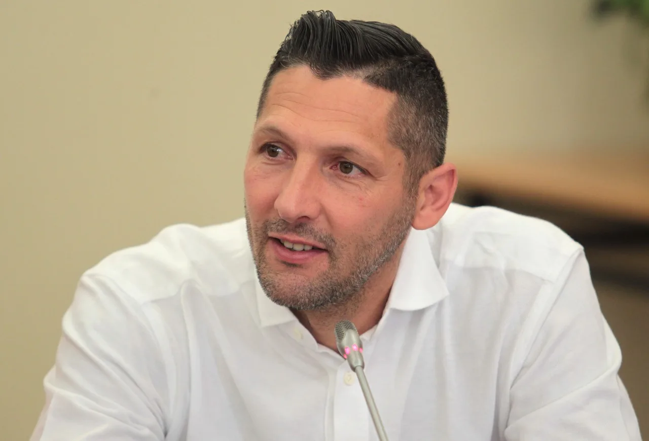 Materazzi: Inter Milan giao Marotta đá trung tâm nhưng Milan đuổi Maldini