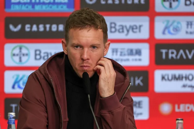 Falke: Nashuai và Neuer đã lâu không liên lạc nhưng đồng đội Bayern hết sức khuyến khích anh trở lại