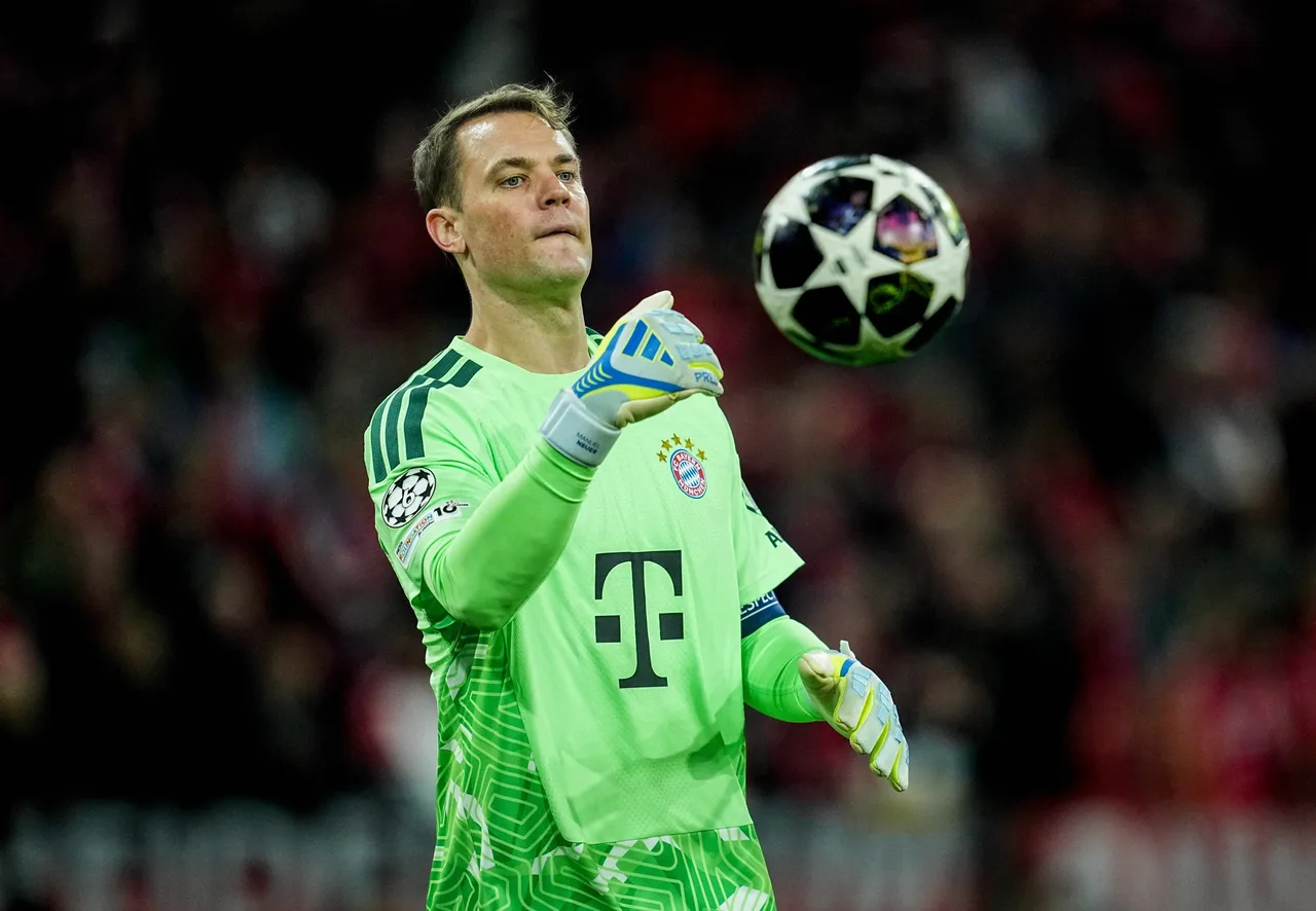 Bild: Neuer sẽ trở lại đội tuyển Đức và được lãnh đạo phòng thay đồ ủng hộ nhờ phong độ vượt trội