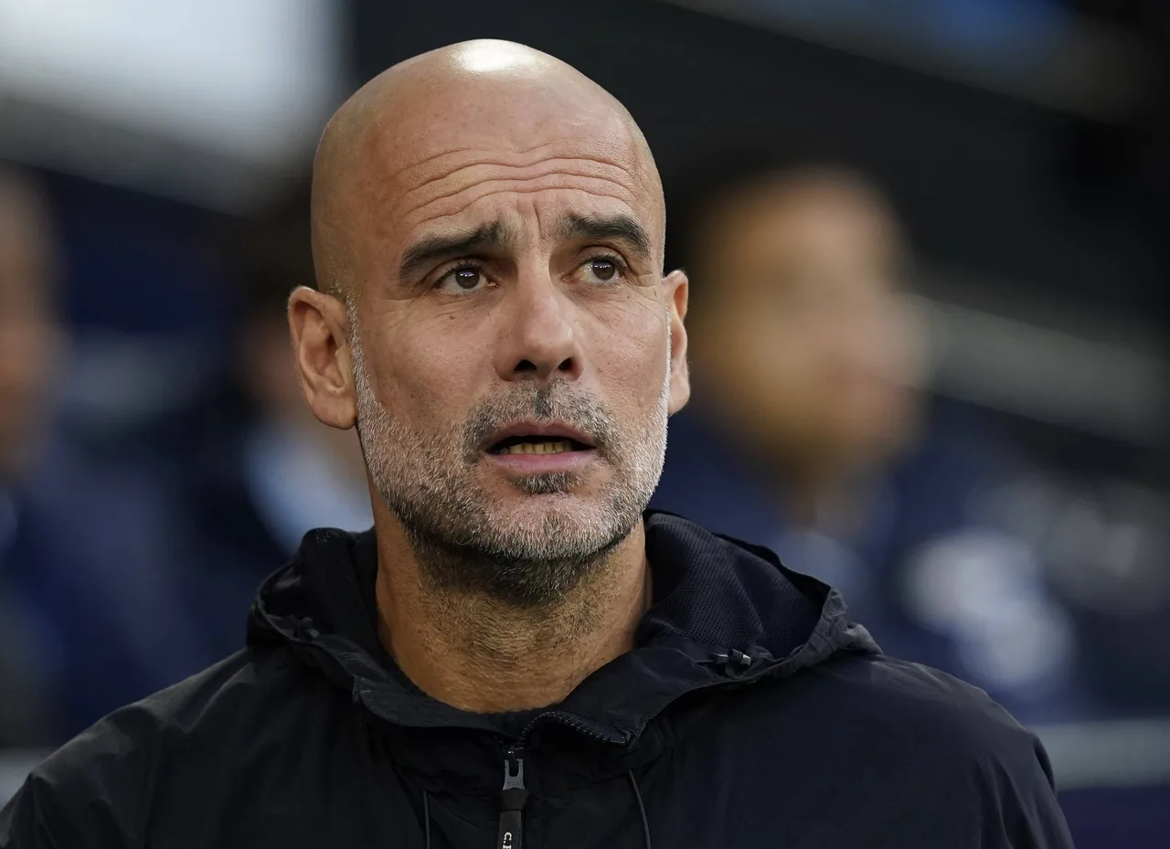 Guardiola nói về tương lai: Tôi còn 1 năm hợp đồng, xin cho phép tôi nói chuyện với chủ tịch và ông chủ trước
