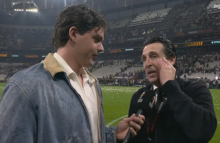 Emery: Thật tuyệt vời khi viết nên chương mới trong lịch sử Aston Villa