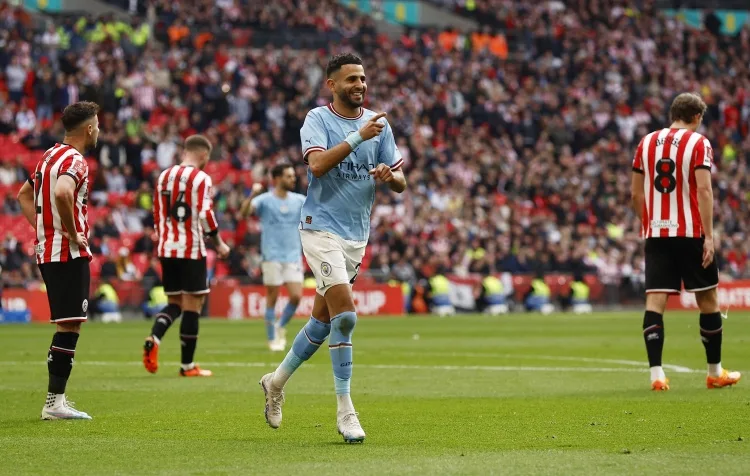 Mahrez: Pep Guardiola tin tưởng chắc chắn rằng tôi có thể hòa nhập vào hệ thống của Man City. Sự công nhận này khiến tôi quyết tâm tham gia.
