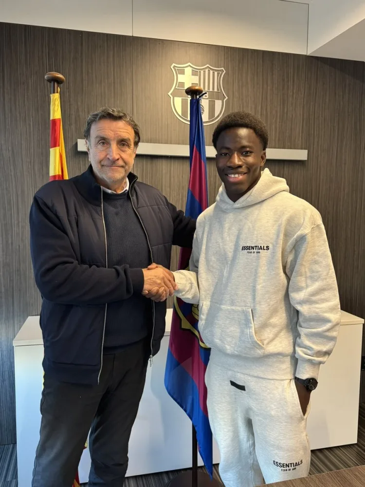 Mọi người: Cầu thủ trẻ 16 tuổi Tongkara của Barcelona dự kiến ​​sẽ được chọn vào danh sách tập luyện trước mùa giải của đội một