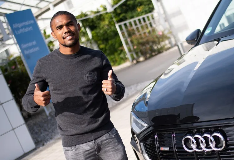 Douglas Costa: Tôi rất mong chờ trận Siêu Derby Nam Mỹ giữa Brazil và Argentina ở chung kết World Cup