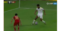 Ổn định tinh thần quân sự! Koeman ghi bàn thắng đẹp nhất thế giới, giúp 2-0 vươn lên dẫn trước