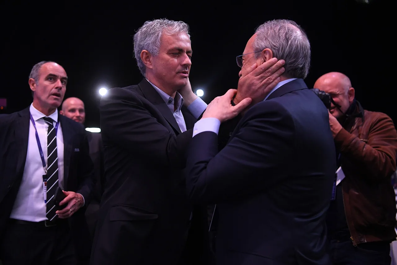 Bị hoãn lại! Marca: Nếu Florentino thua bầu, việc Mourinho trở lại Real Madrid có thể bị hủy hoại
