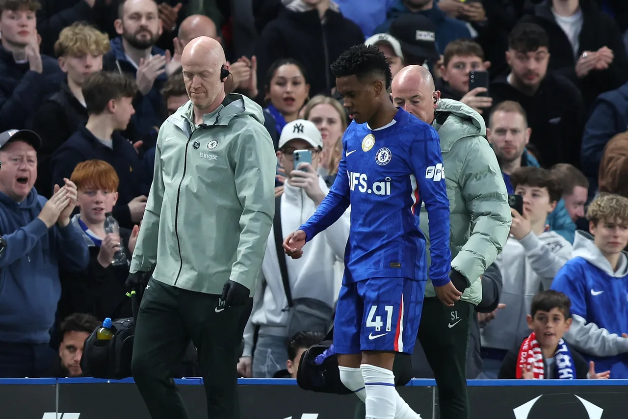 BBC: Quá trình hồi phục của Esteban đang tiến triển tốt và Chelsea hy vọng anh sẽ trở lại sớm trước mùa giải