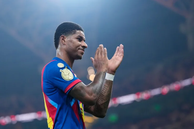 Chỉ cảm ơn bạn đến Man United! Rashford đăng lên mạng xã hội sau khi được chọn: Cảm ơn Villa, Barcelona và ĐT Anh