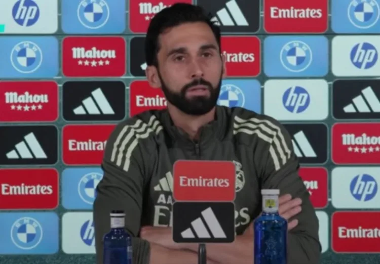 Arbeloa: Nếu Mourinho đến, ông ấy sẽ mang theo đội bóng của riêng mình và không đời nào tôi sẽ tham gia cùng ông ấy