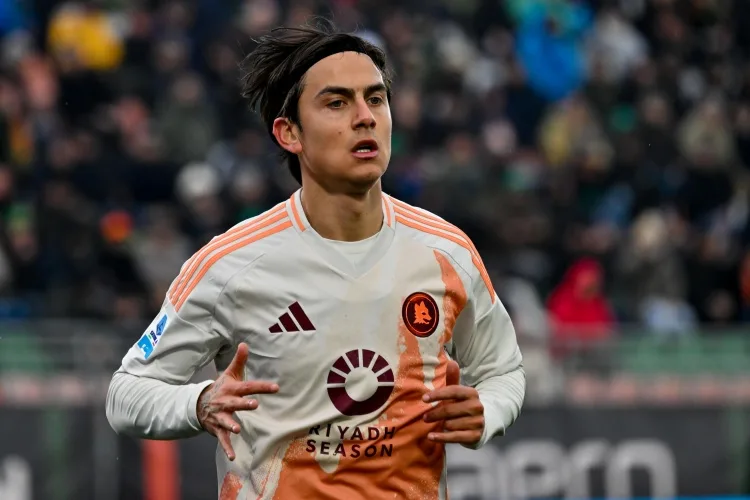Truyền thông Italy: Dybala sẽ gia hạn hợp đồng với Roma, lương cơ bản cố định giảm xuống còn 2 triệu đến 2,5 triệu euro