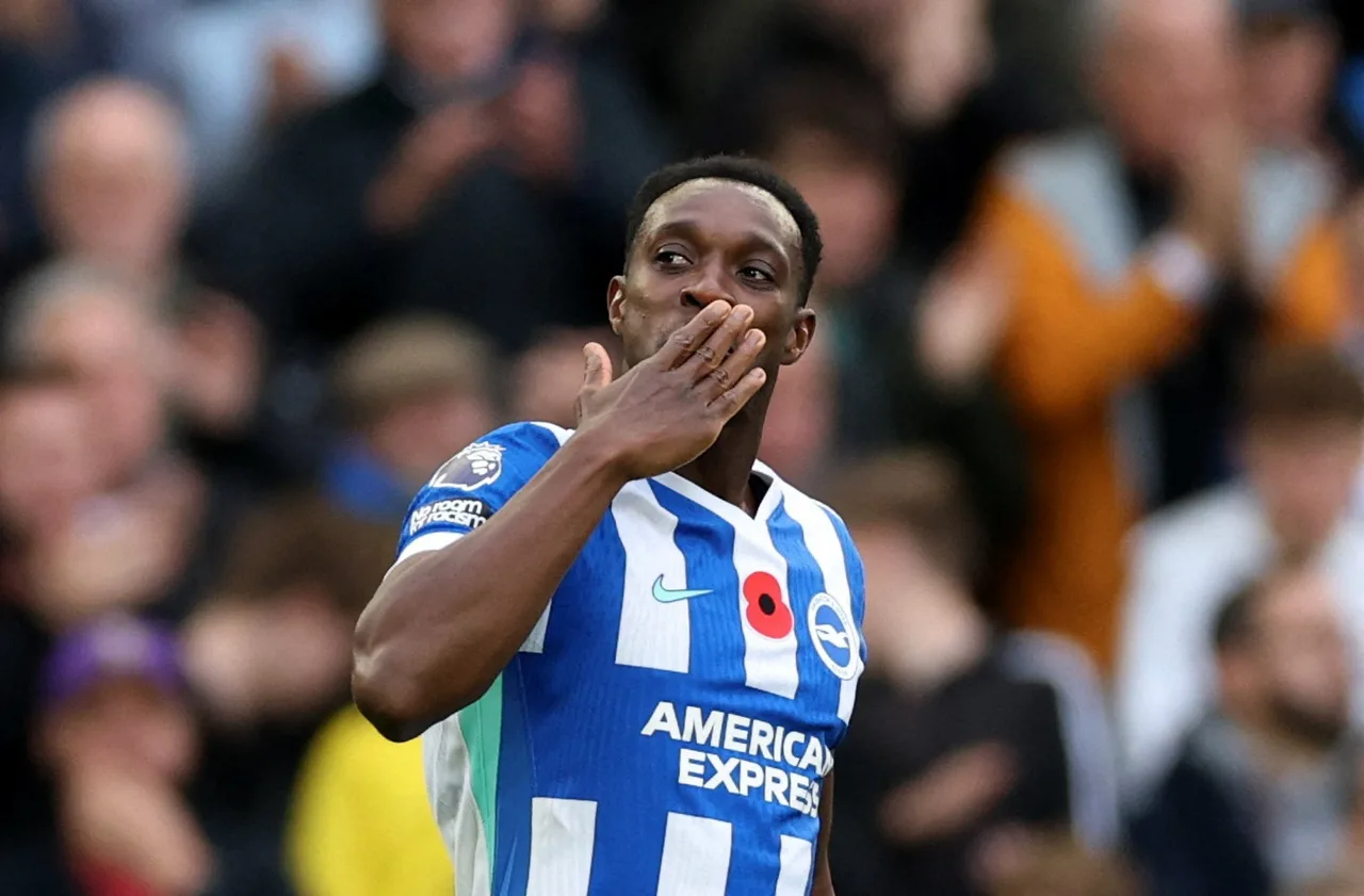 Sky: Welbeck 35 tuổi lỡ World Cup, thủ thành Steele của Brighton sang Mỹ cùng đội