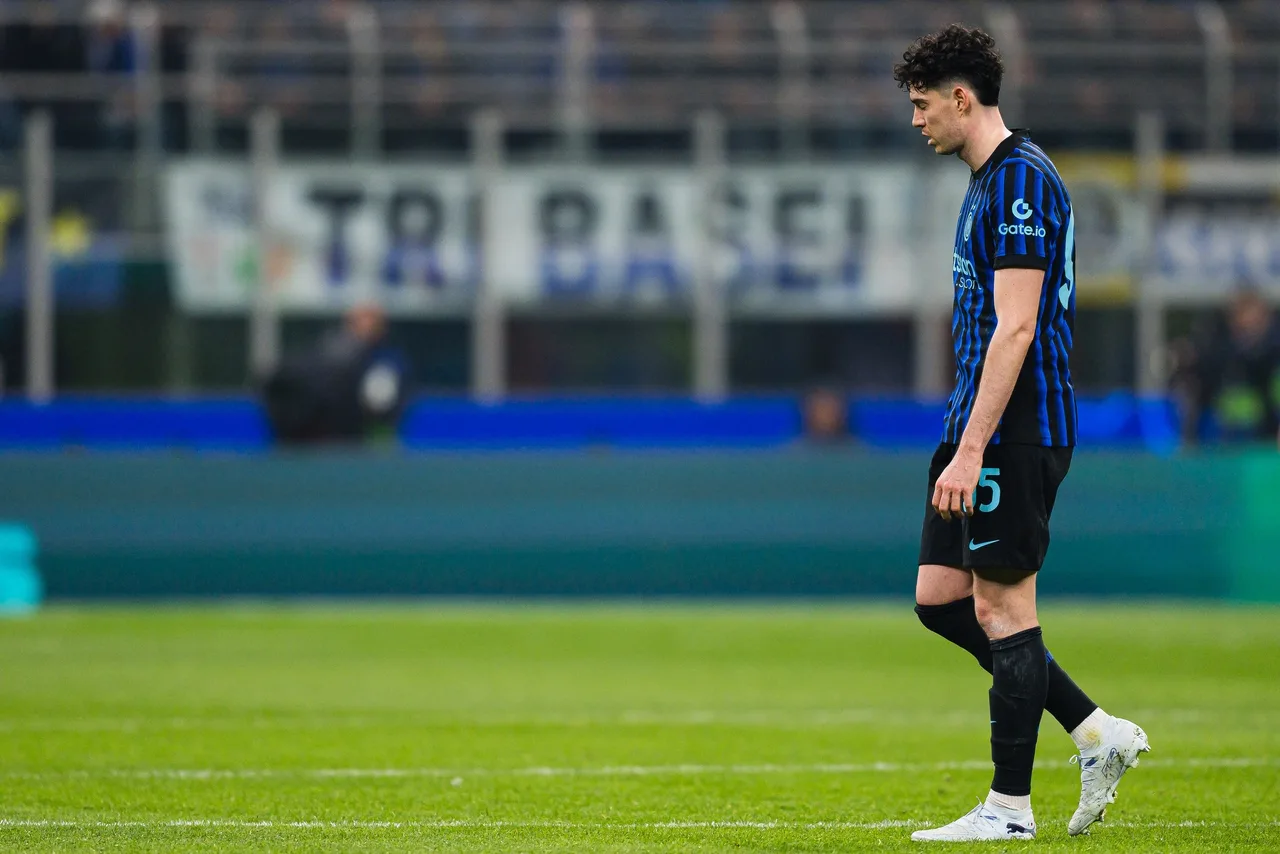 Barca đổi hướng ở vị trí trung vệ, không còn ưu tiên Bastoni