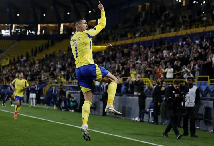 Roncero: Cristiano Ronaldo chứng tỏ mình vẫn là cầu thủ xuất sắc nhất lịch sử, điệu nhảy cuối cùng ở World Cup thật thú vị