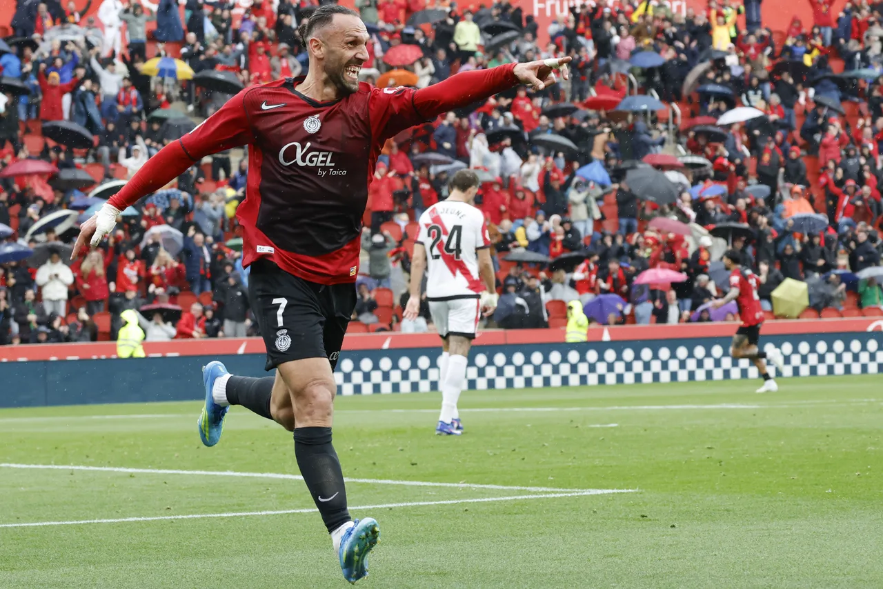 Aspen: Galatasaray đang xem xét ký hợp đồng với tiền đạo Muric của Mallorca