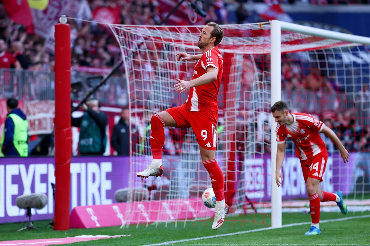 ổn định! Kane gia nhập Bayern ở 3 và đã thực hiện quả đá phạt đền 40, ghi bàn cho 37 và chỉ để thủng lưới 3.