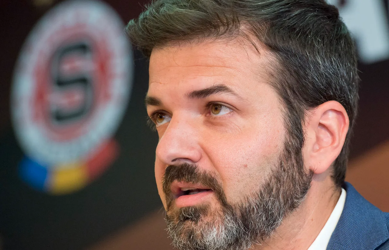 Stramaccioni: Inter cần mua hậu vệ và tiền vệ, Cone và Curtis Jones có đặc điểm giống nhau