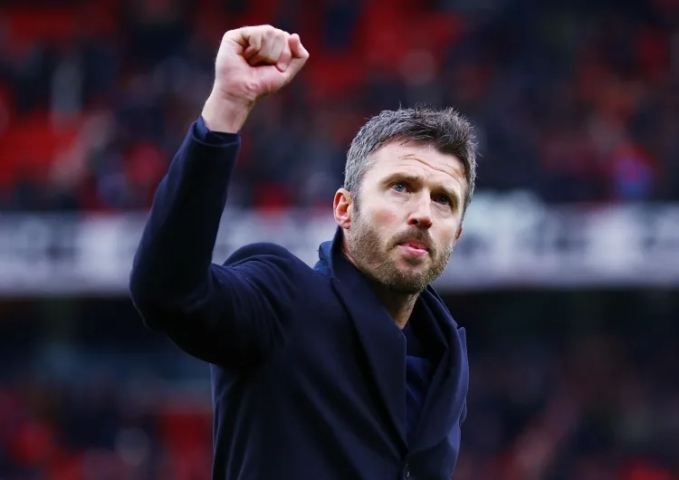 Carrick: Kỳ chuyển nhượng mùa hè này rất quan trọng. Một số cầu thủ sẽ rời đi. Chúng ta phải cố gắng hết sức để nắm bắt cơ hội.