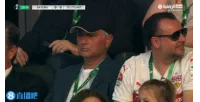 Bạn đang nhắm mục tiêu ai? Mourinho xuất hiện trên khán đài theo dõi trận chung kết Cúp quốc gia Đức giữa Bayern vs Stuttgart
