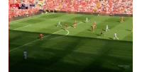 Nói lời tạm biệt với trò chơi và gửi hỗ trợ! Salah thực hiện đường căng ngang từ cánh phải, Jones theo sau và sút tung lưới đối phương.