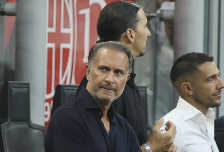 Tôi rất tức giận! Phóng viên: Ibrahimovic và Cardinale rời San Siro ngay sau trận Milan