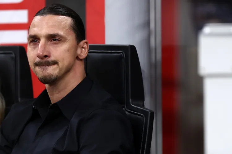 Schira: Mất vé Champions League, fan AC Milan trút giận vào cố vấn CLB Ibrahimovic