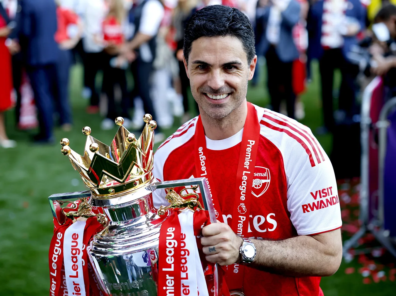 Wright: Nếu Arteta dẫn dắt Arsenal tới vinh quang Champions League, ông sẽ được nhớ đến là huấn luyện viên vĩ đại nhất