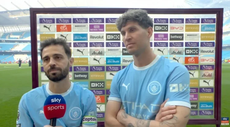 Seat B & Stones: Tôi chân thành biết ơn Guardiola vì sự tu luyện của ông ấy. Tôi tin chắc rằng ông ấy là huấn luyện viên vĩ đại nhất trong lịch sử.