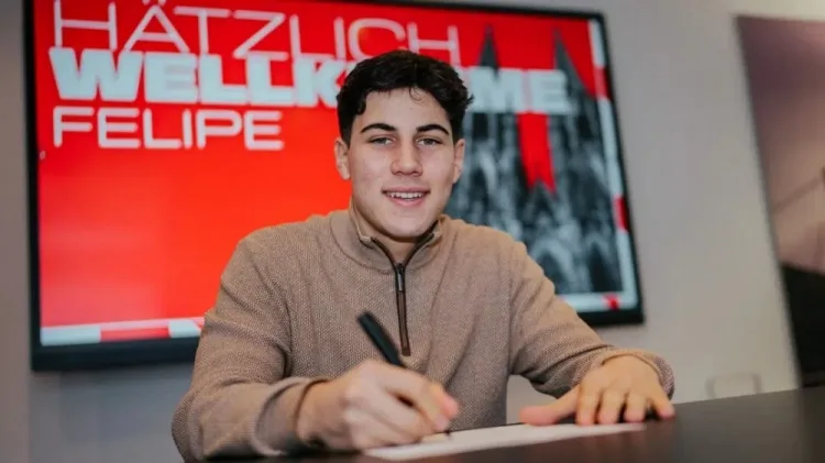 De Sky: Cologne quyết định không mua đứt tiền vệ 19 tuổi Chavez của Bayern Munich và anh sẽ trở lại Bayern Munich