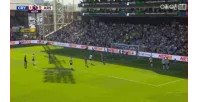 Danh sách bàn thắng ghi từ tình huống cố định trong một mùa giải trong lịch sử Premier League: Arsenal đứng đầu danh sách với 19 bàn mùa này