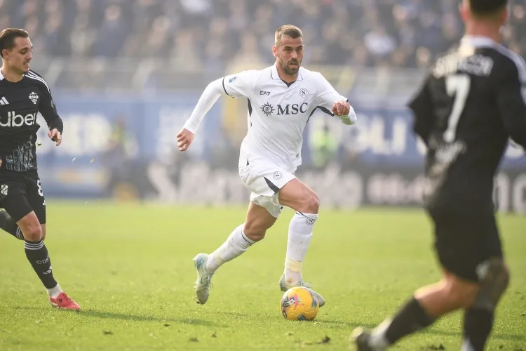 Di Marzio: Napoli sắp gia hạn hợp đồng với Spinazzola 33 tuổi đến năm 2028