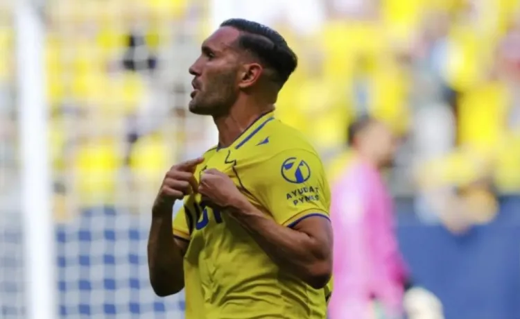 Marca: Lucas Perez bị lừa tiền giả, tổng trị giá 340. 000 euro
