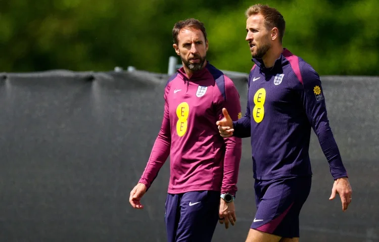 Cựu đầu bếp Anh: Southgate là thiên tài về tâm lý cầu thủ. Beckham thích ăn bít tết đà điểu