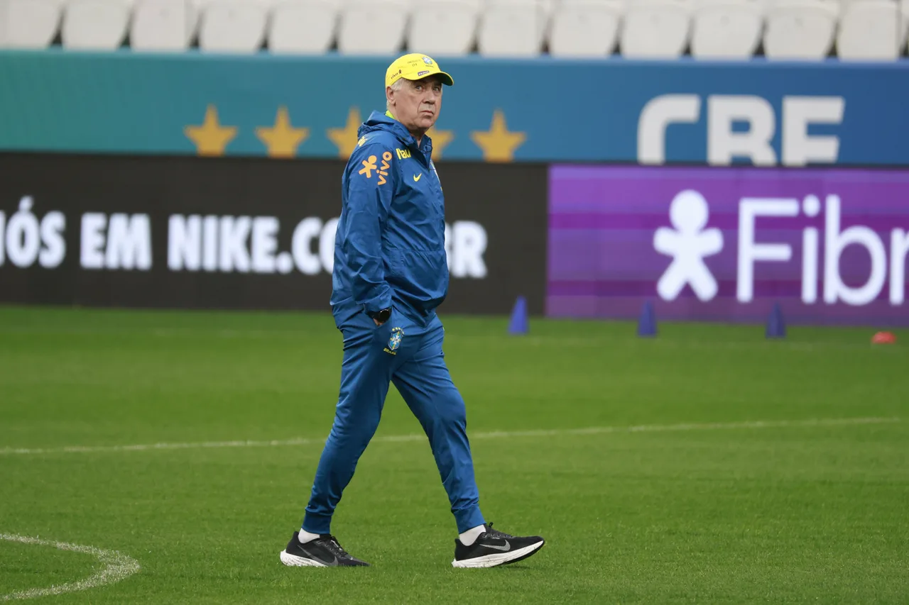 ESPN: Hiệp hội bóng đá Brazil cung cấp trực thăng để chở các cầu thủ quốc tế, Ancelotti và Casemiro chọn lái tới đó