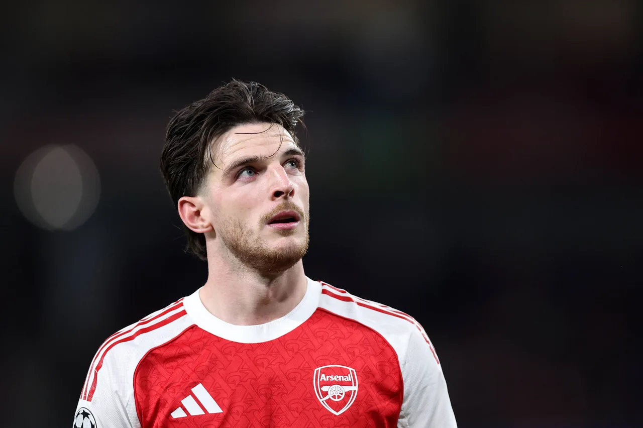 BBC: Dữ liệu FIFPRO thu thập cho thấy Rice và Van Dijk đối mặt nguy cơ chấn thương cao hơn ở mùa giải tới
