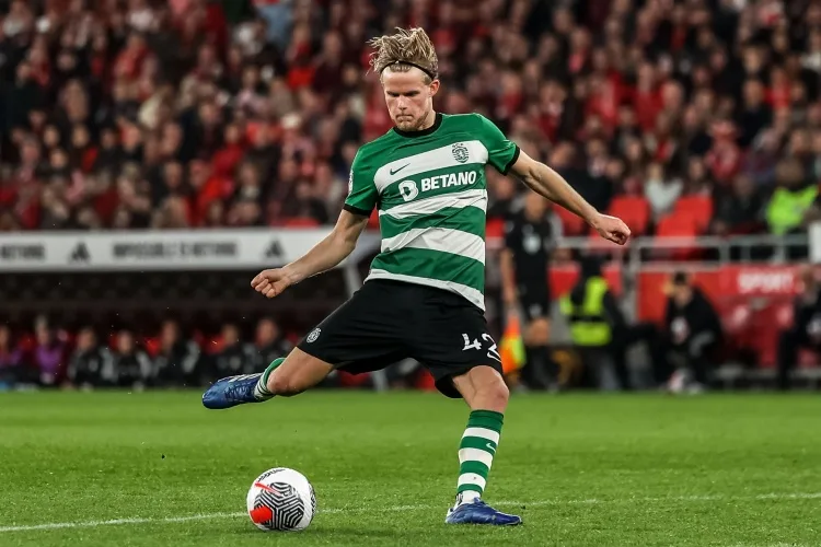 Tổng biên tập Football News: Tôi nghĩ tiền vệ Jurman của Sporting CP rất phù hợp với 5 giải đấu lớn. Anh ấy có thể đến Premier League