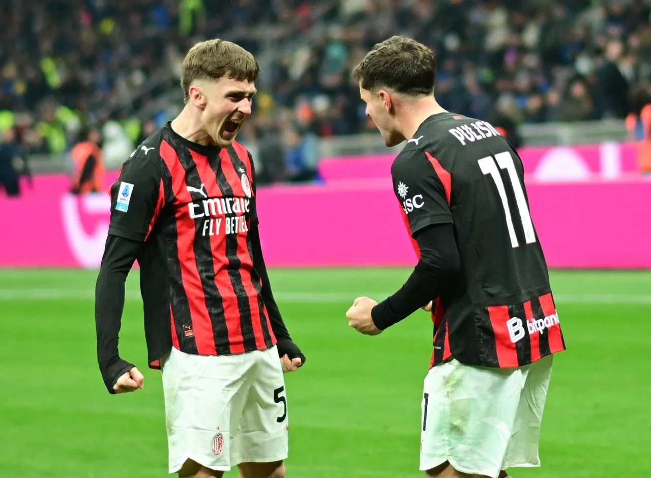 Phóng viên: Milan coi Nkunku, Pulisic, Rabiot, Santiago và những người khác không phải để bán. (56) (6)