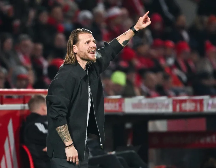 Đã trụ hạng thành công! Giám đốc Borussia xác nhận: HLV Polanski sẽ ở lại