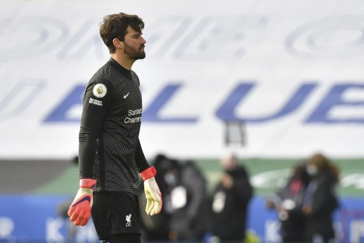 Romano: Juventus đề nghị hợp đồng 3 năm nhưng Alisson có mối quan hệ tốt với Liverpool và đội bóng không muốn để anh ra đi