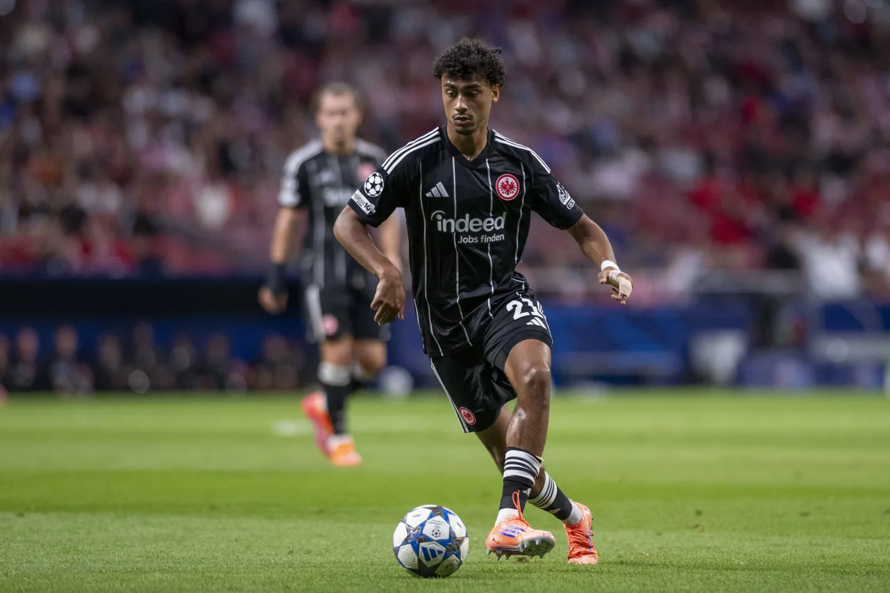 Nathaniel Brown nói về sự quan tâm của Bayern Munich: Bây giờ tôi muốn tập trung vào World Cup, nói chuyện sau