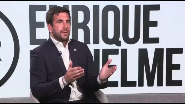 Riquelme: Mourinho không có tên trong danh sách rút gọn; Barcelona thật may mắn, người dẫn dắt Real Madrid những năm gần đây không phải là tôi