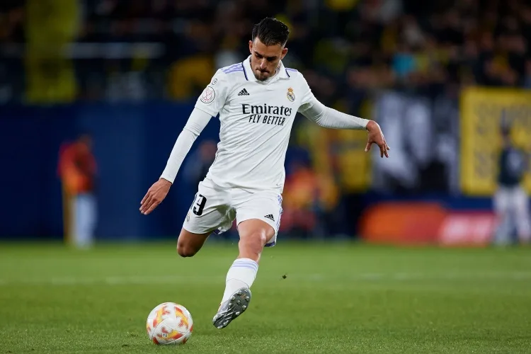 Truyền thông phương Tây: Ceballos hy vọng trở lại Betis, Real Madrid định giá anh hơn 8 triệu euro
