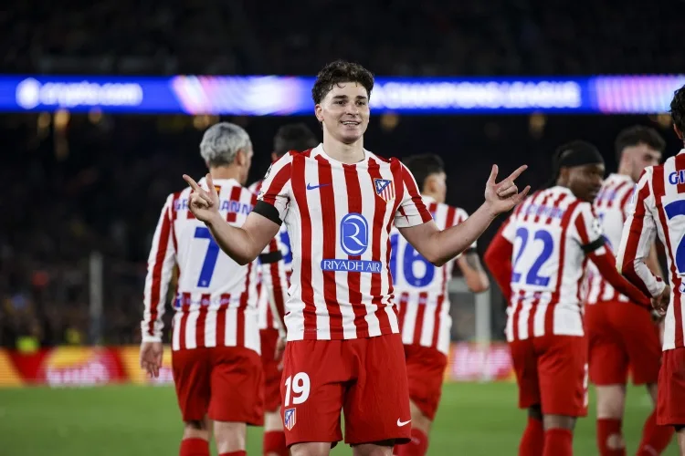 Phóng viên: Giá bán Little Spider lý tưởng của Atletico Madrid vượt 1.3 triệu euro, dự đoán cầu thủ sẽ gây áp lực lên Atletico Madrid