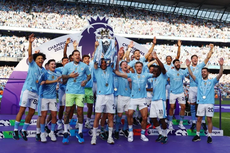 Guardiola: Ông nói Manchester City ‘không thể thắng 4 trận liên tiếp’ nhưng giờ chúng tôi đã giành 4 chức vô địch Premier League liên tiếp