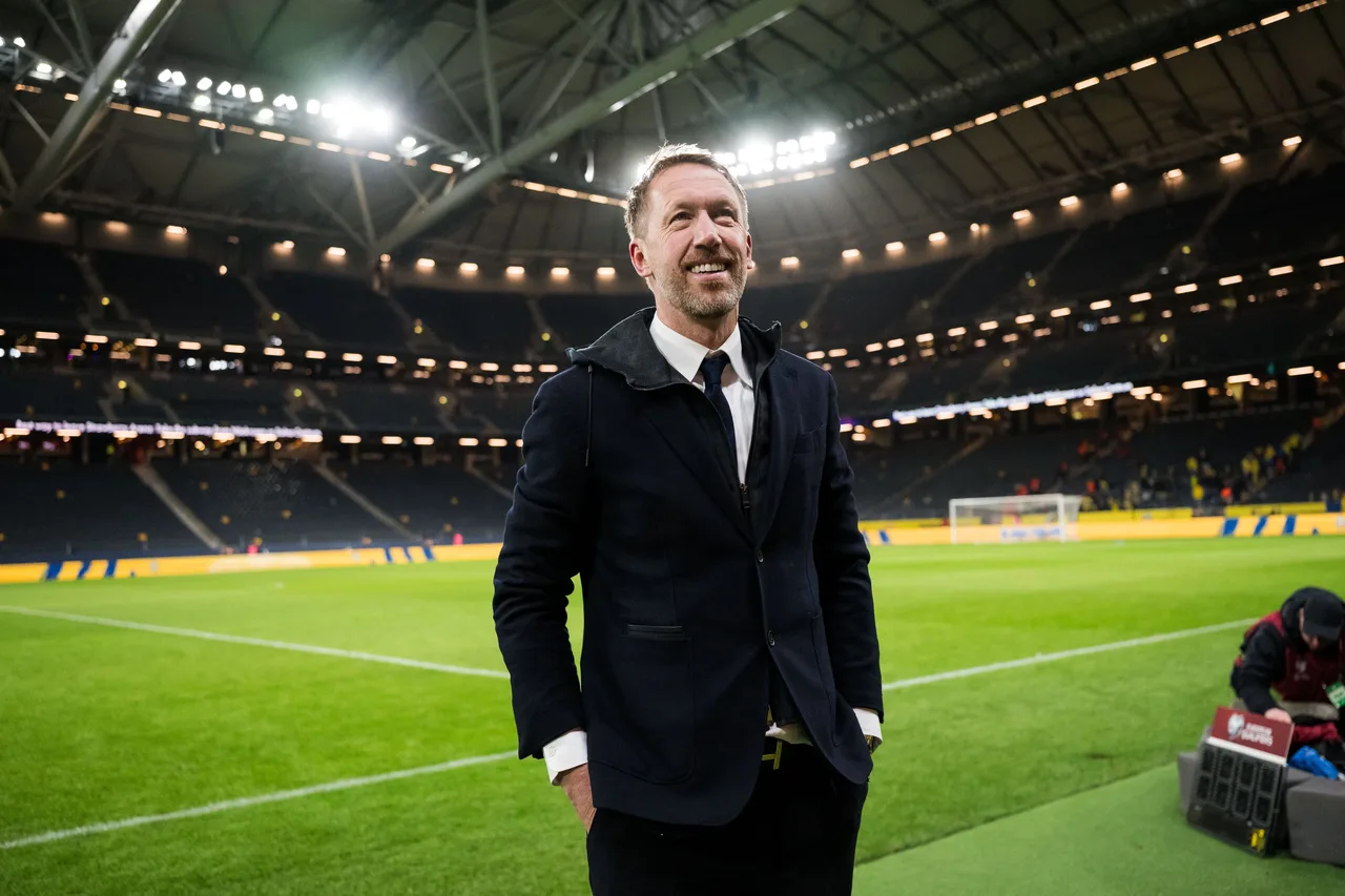 Porter: Giá vé World Cup quá cao đã trở thành yếu tố cản trở người dân bình thường cùng gia đình đến xem trận đấu