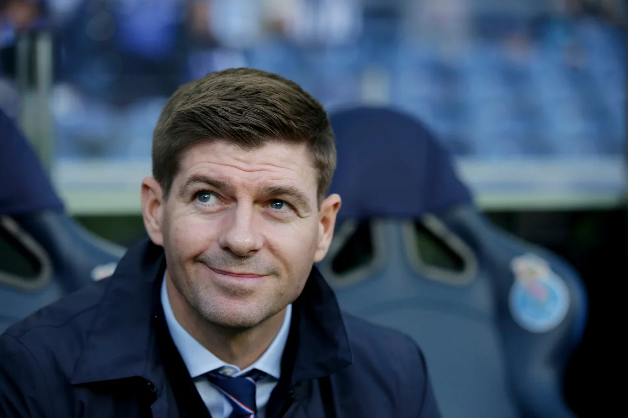 Gerrard nói về việc sa thải Slott: Lần đầu nghe tin tôi sốc nặng nhưng sau khi bình tĩnh phân tích, có thể đó là quyết định đúng đắn