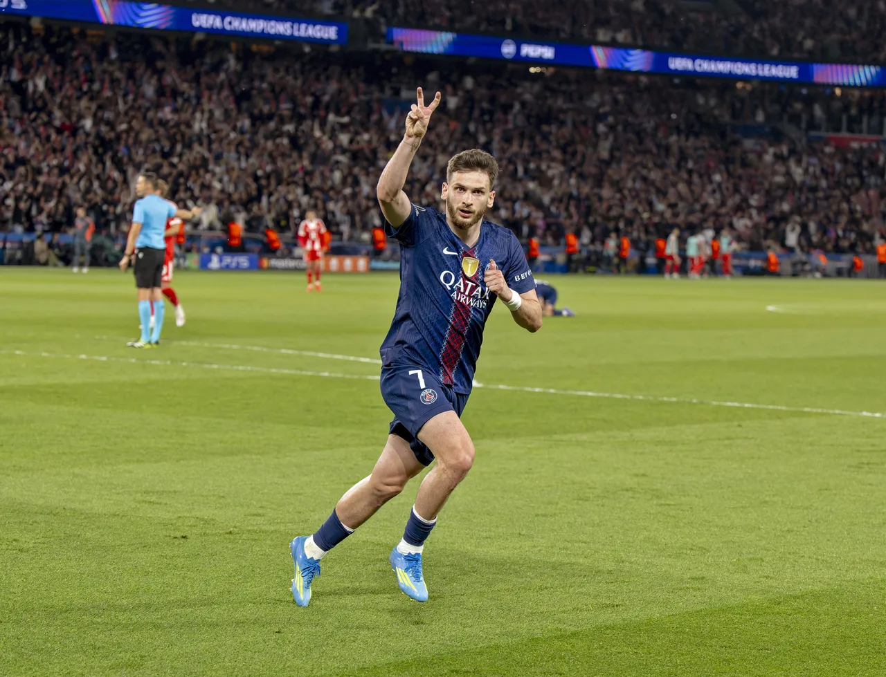 Thật đáng tiếc! K77 dẫn đầu Champions League về số pha kiến tạo với 19 bàn thắng và 10 đường kiến tạo. Anh ấy trị giá 90 triệu euro và không có World Cup để thi đấu