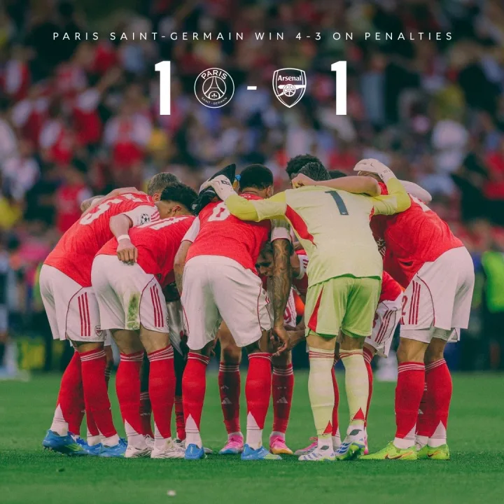Lòng thương xót! Arsenal đã bất bại trong 15 trận đấu thường xuyên ở Champions League mùa này, thua Paris Saint-Germain trong trận chung kết và đứng thứ hai