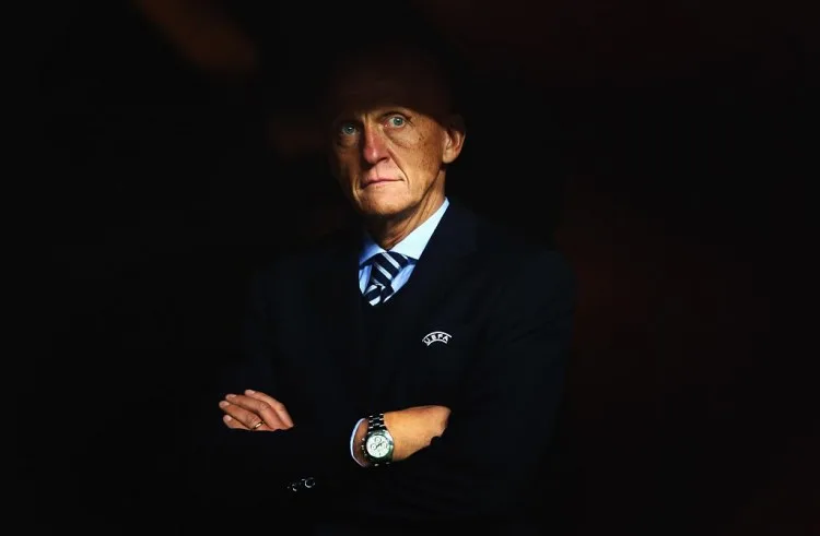Collina nói về luật mới của 2026 World Cup: Chúng tôi sẽ cố gắng giải quyết hành vi đấu vật trong các quả phạt góc