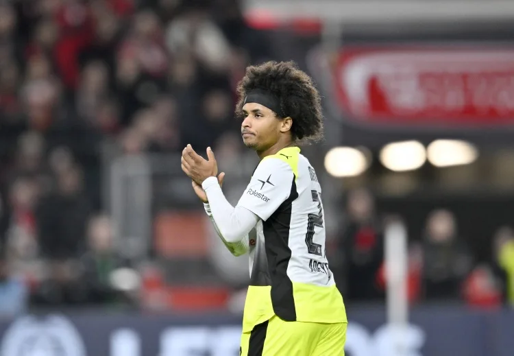 TA: Adeyemi dự kiến ​​​​sẽ rời Dortmund. Anh ấy thích chuyển đến Premier League hơn. Villa quan tâm đến anh ấy.