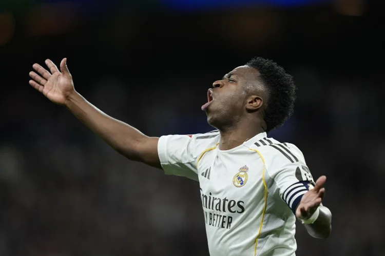 AS: Vinicius muốn được đối xử như Mbappe, World Cup sẽ ảnh hưởng hướng gia hạn hợp đồng